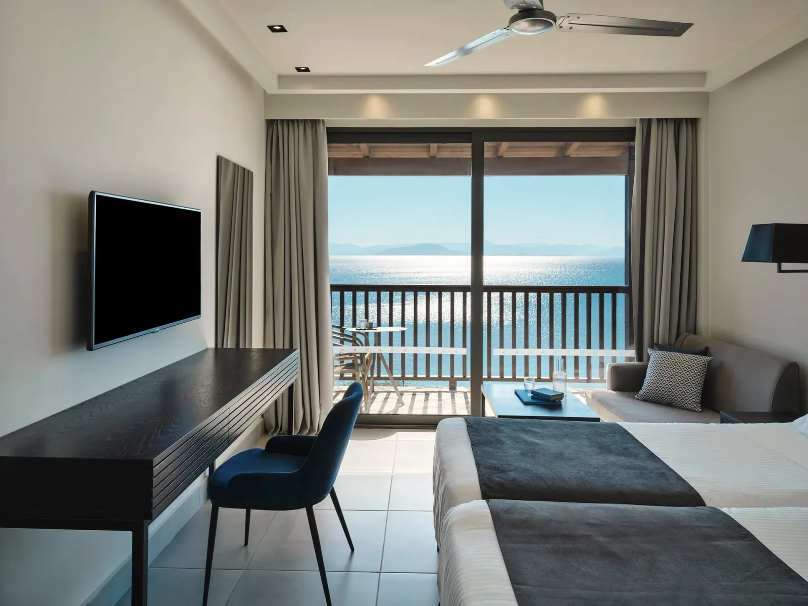 Aeolos Beach Resort, Perama, Grčka — Double Sea View - Main Building