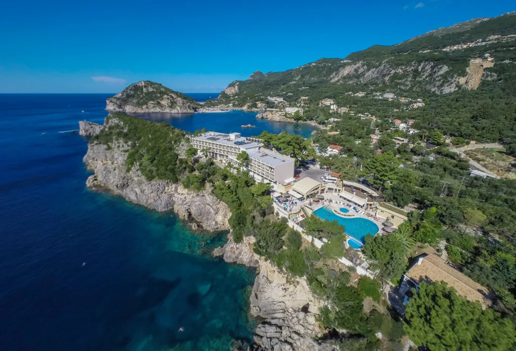 Akrotiri Beach Hotel, Paleokastrica, Grčka — fotografija 4