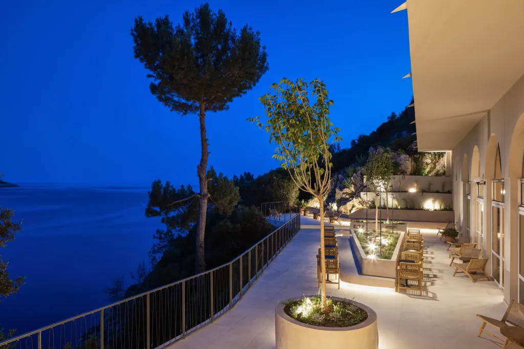 Akrotiri Beach Hotel, Paleokastrica, Grčka — fotografija 13