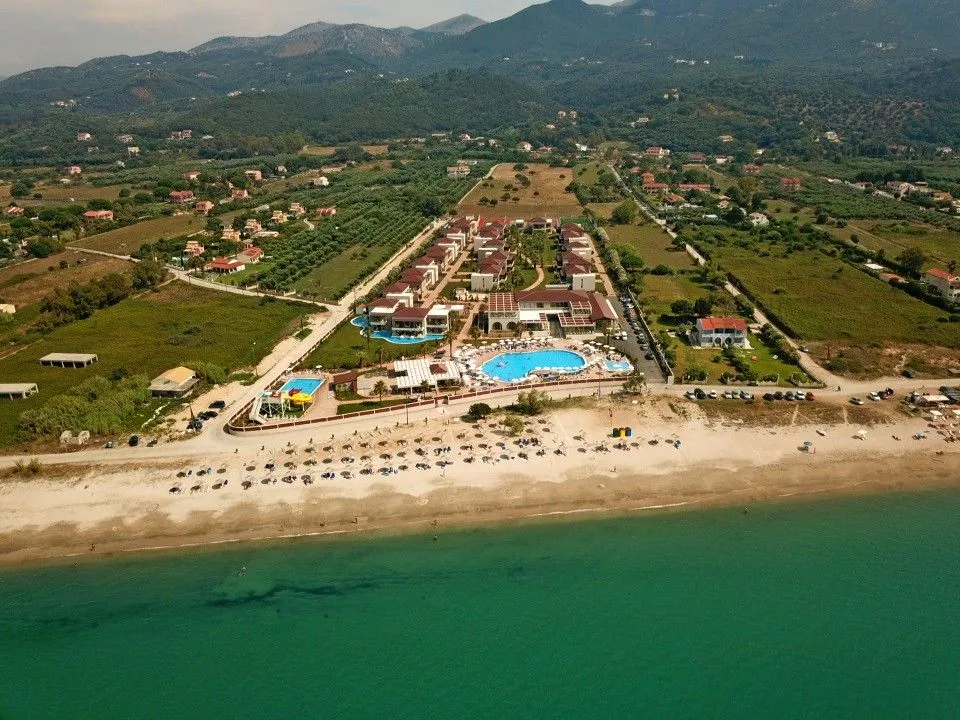 Almyros Beach Resort & Spa, Almiros (Aharavi)