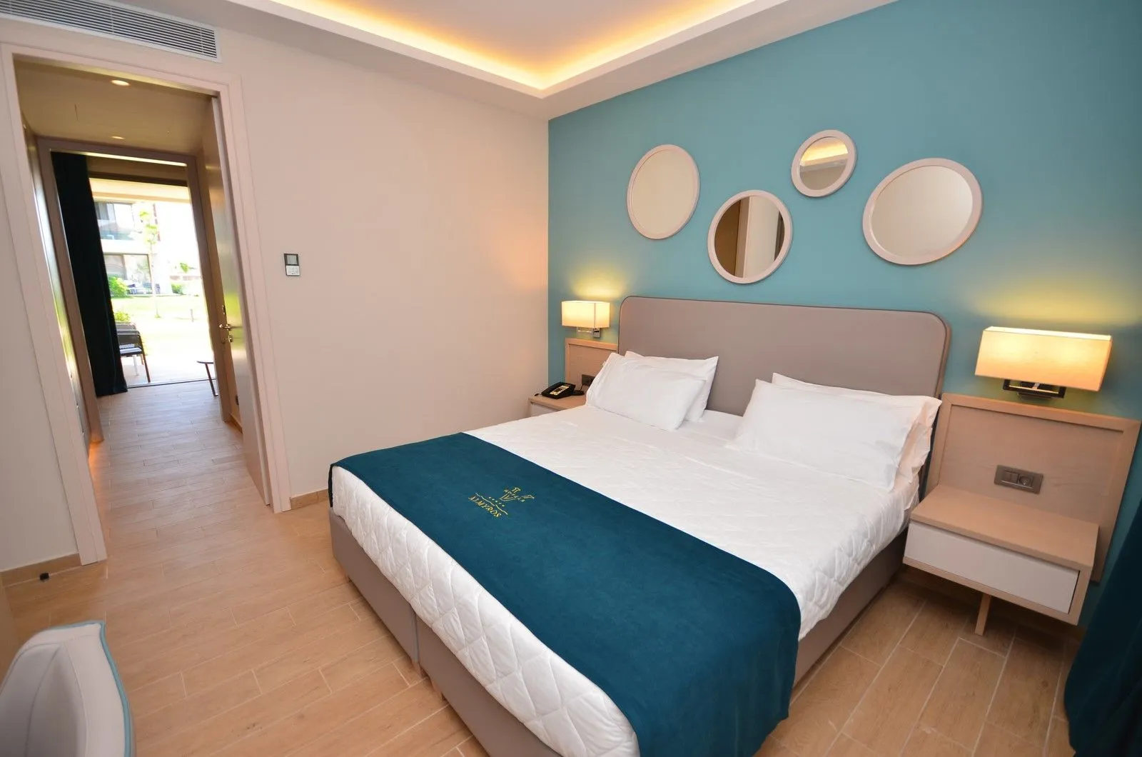 Almyros Beach Resort & Spa, Almiros (Aharavi), Grčka — FAMILY ROOM GARDEN VIEW