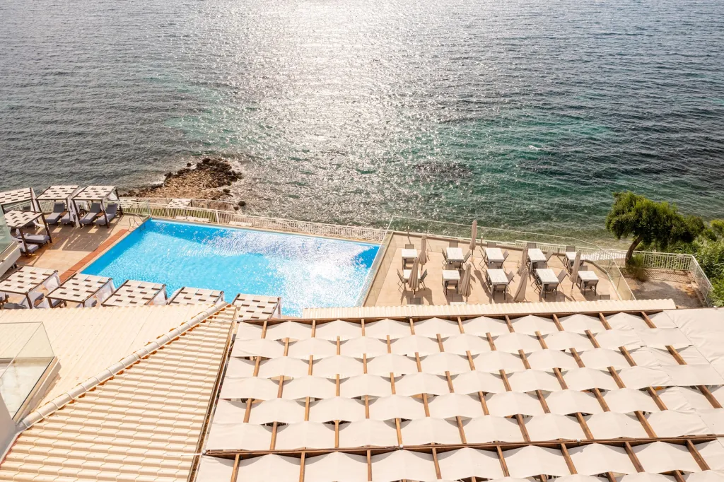 Alyssium Adults Friendly (13+), Benitses, Grčka — fotografija 26