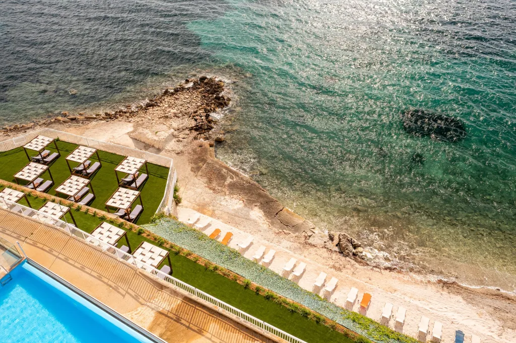 Alyssium Adults Friendly (13+), Benitses, Grčka — fotografija 28
