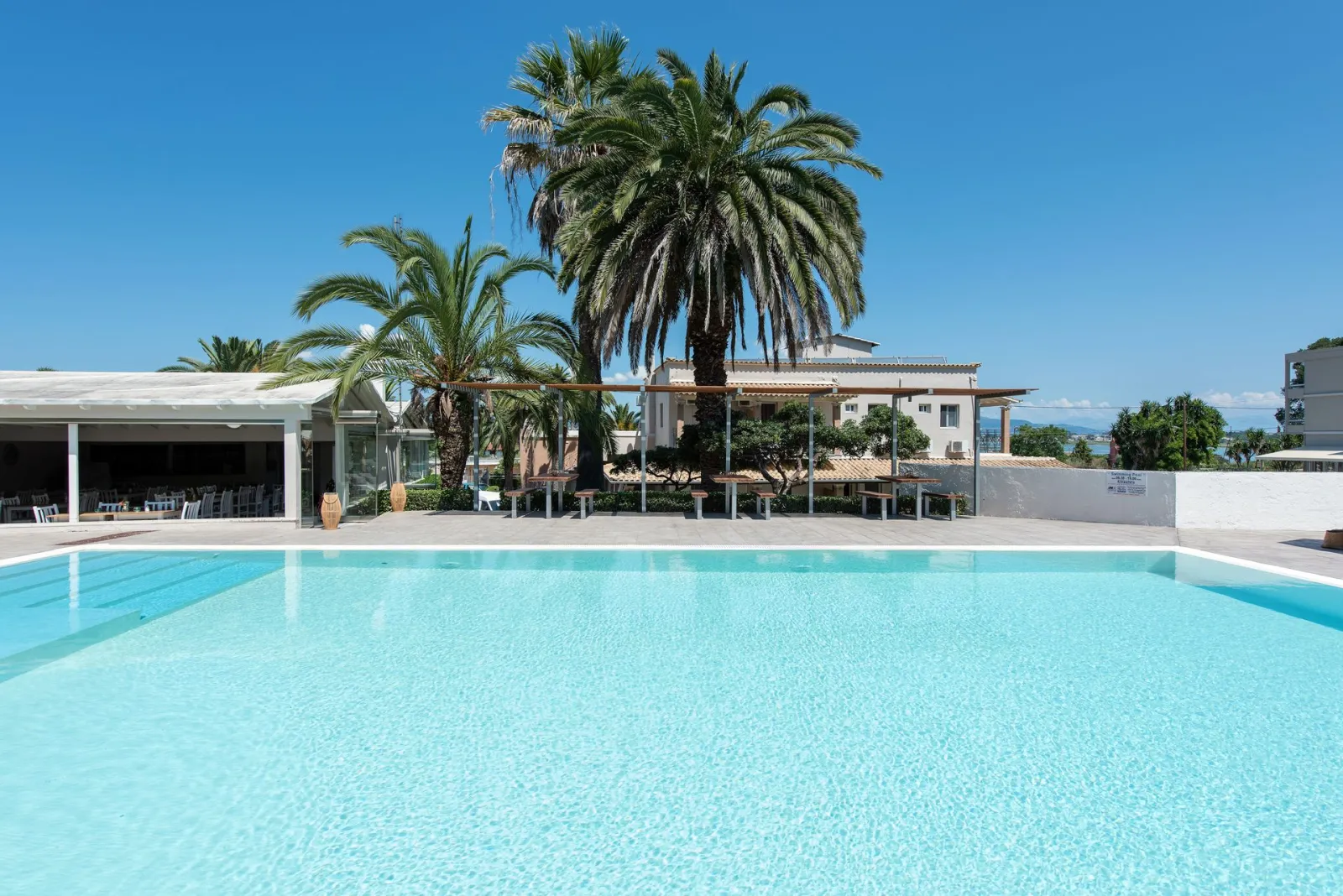 Anita Hotel Corfu, Perama