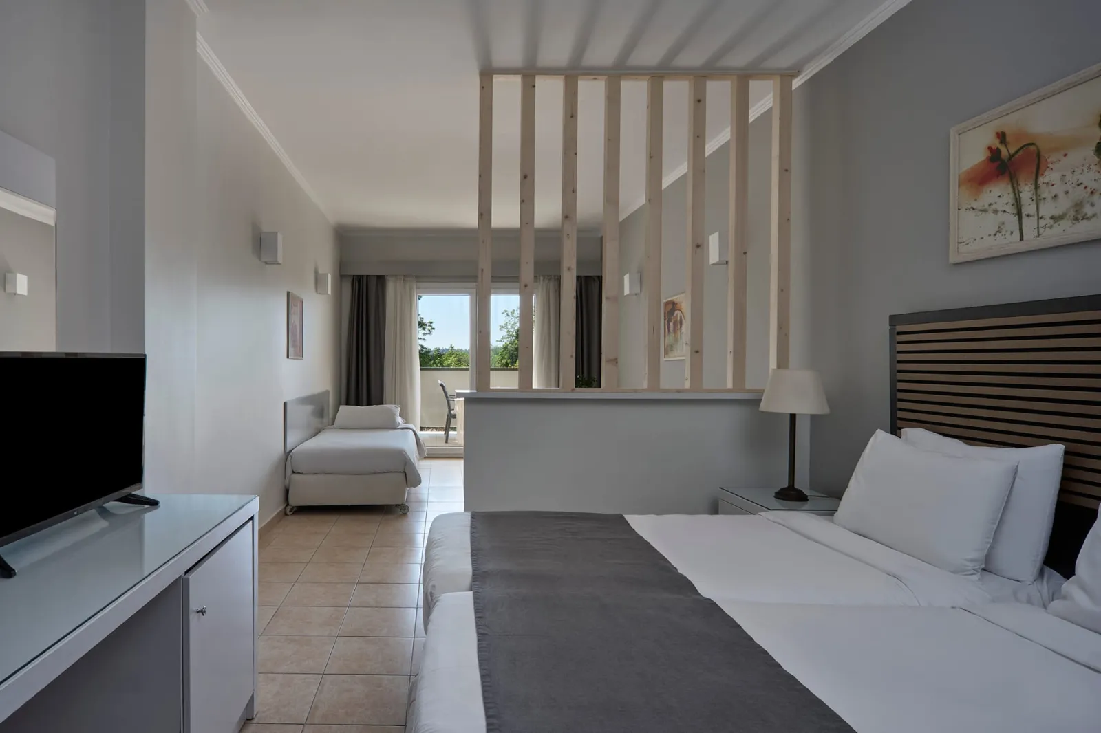 Ariti Grand Hotel Corfu, Kanoni, Grčka — Standard Family Room Pool View