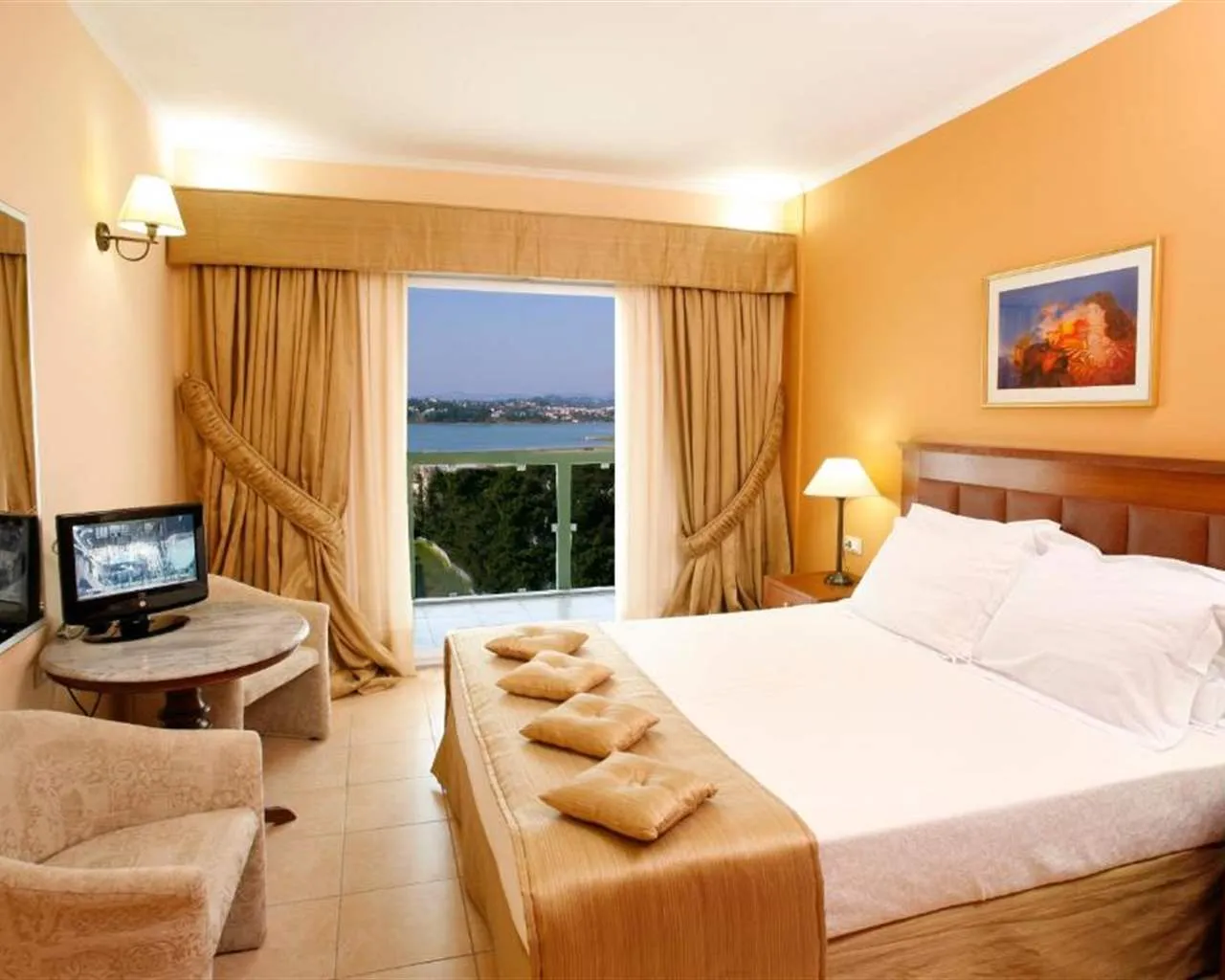 Ariti Grand Hotel Corfu, Kanoni, Grčka — Suite Lake View