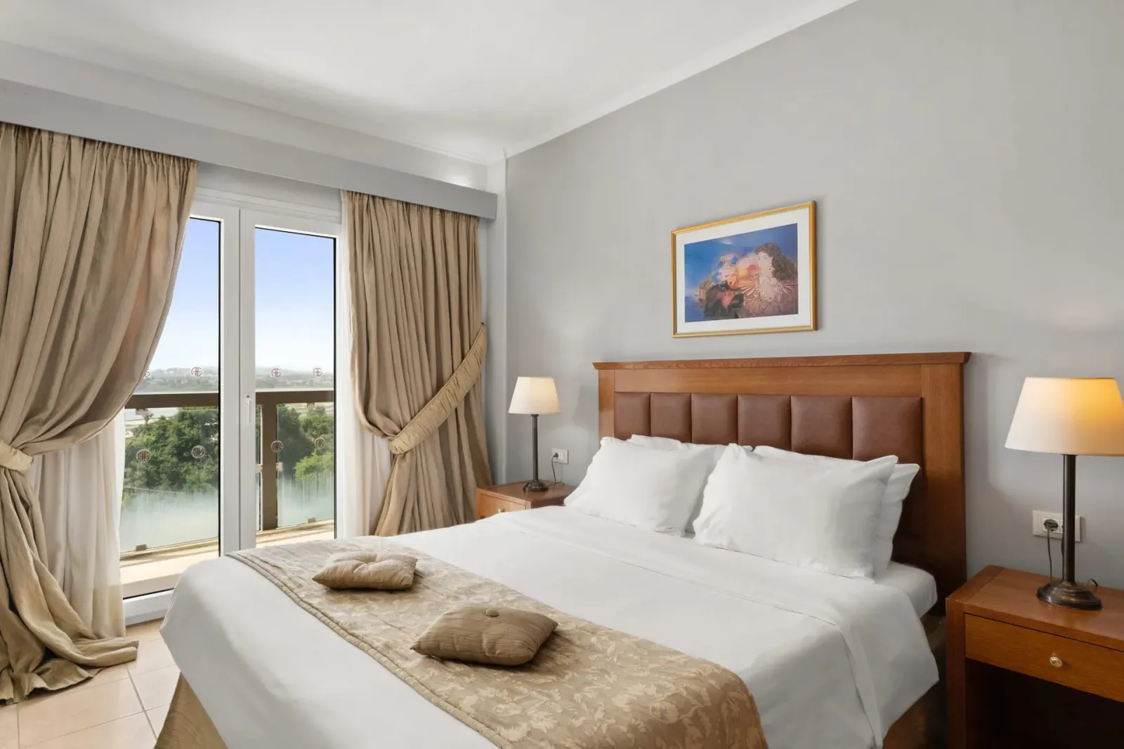 Ariti Grand Hotel Corfu, Kanoni, Grčka — Suite Lake View