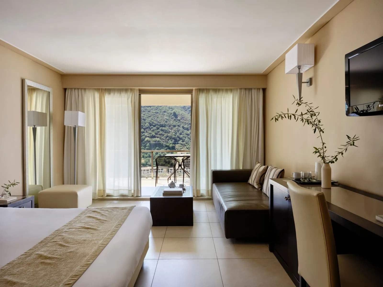 Atlantica Grand Mediterraneo Resort, Ermones, Grčka — Double Room Inland View