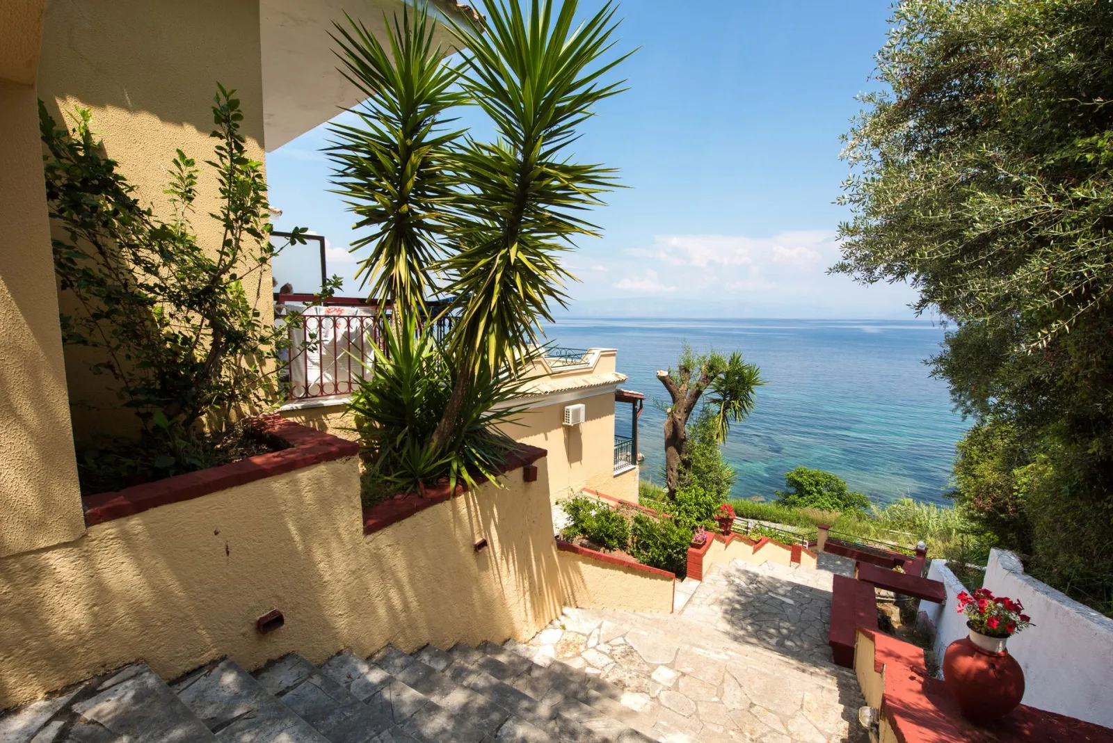Batelo Hotel Adults Only, Benices