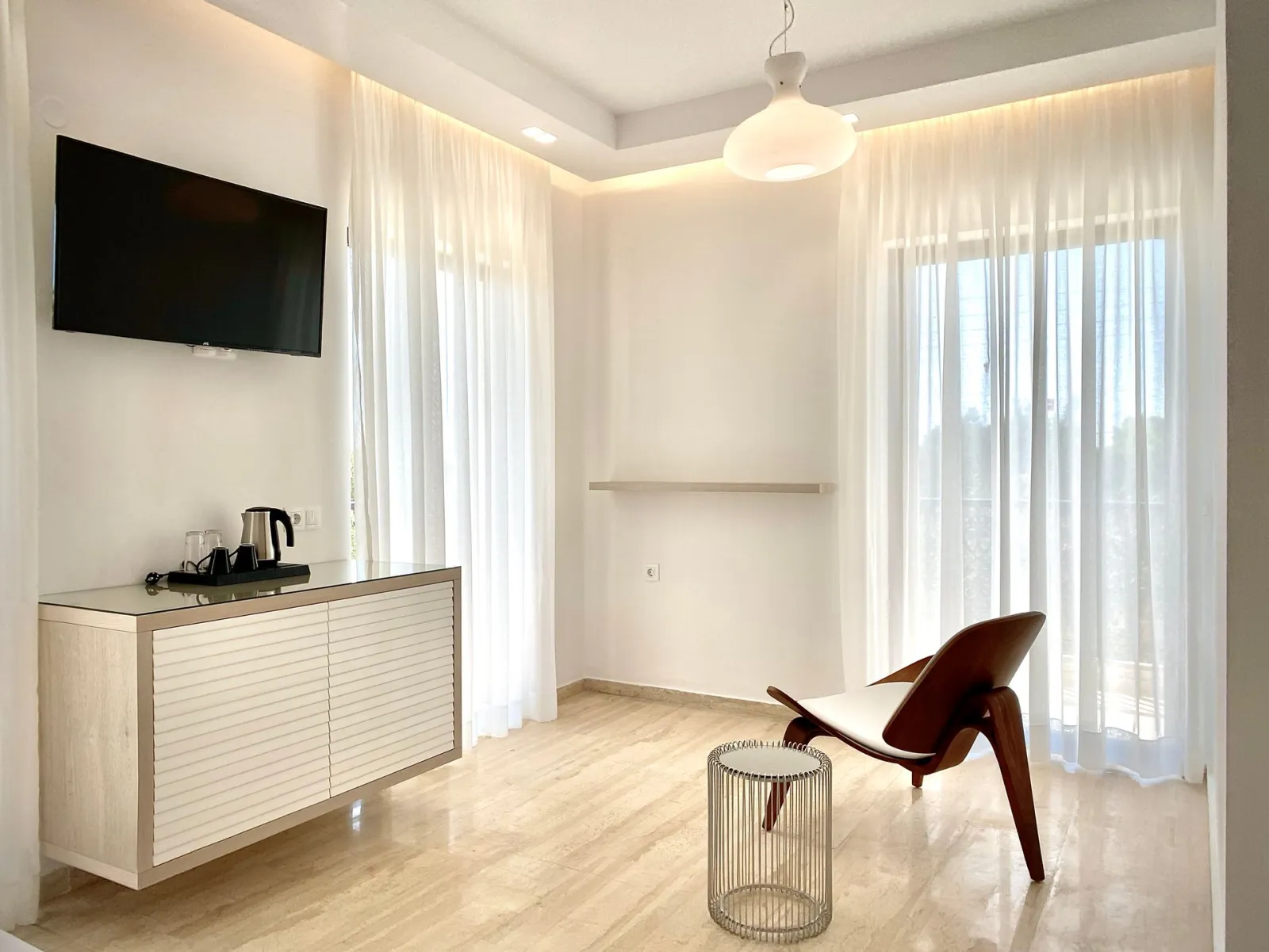 Bruskos Hotel & Suites, Agios Georgios Argirades, Grčka — Junior Suite