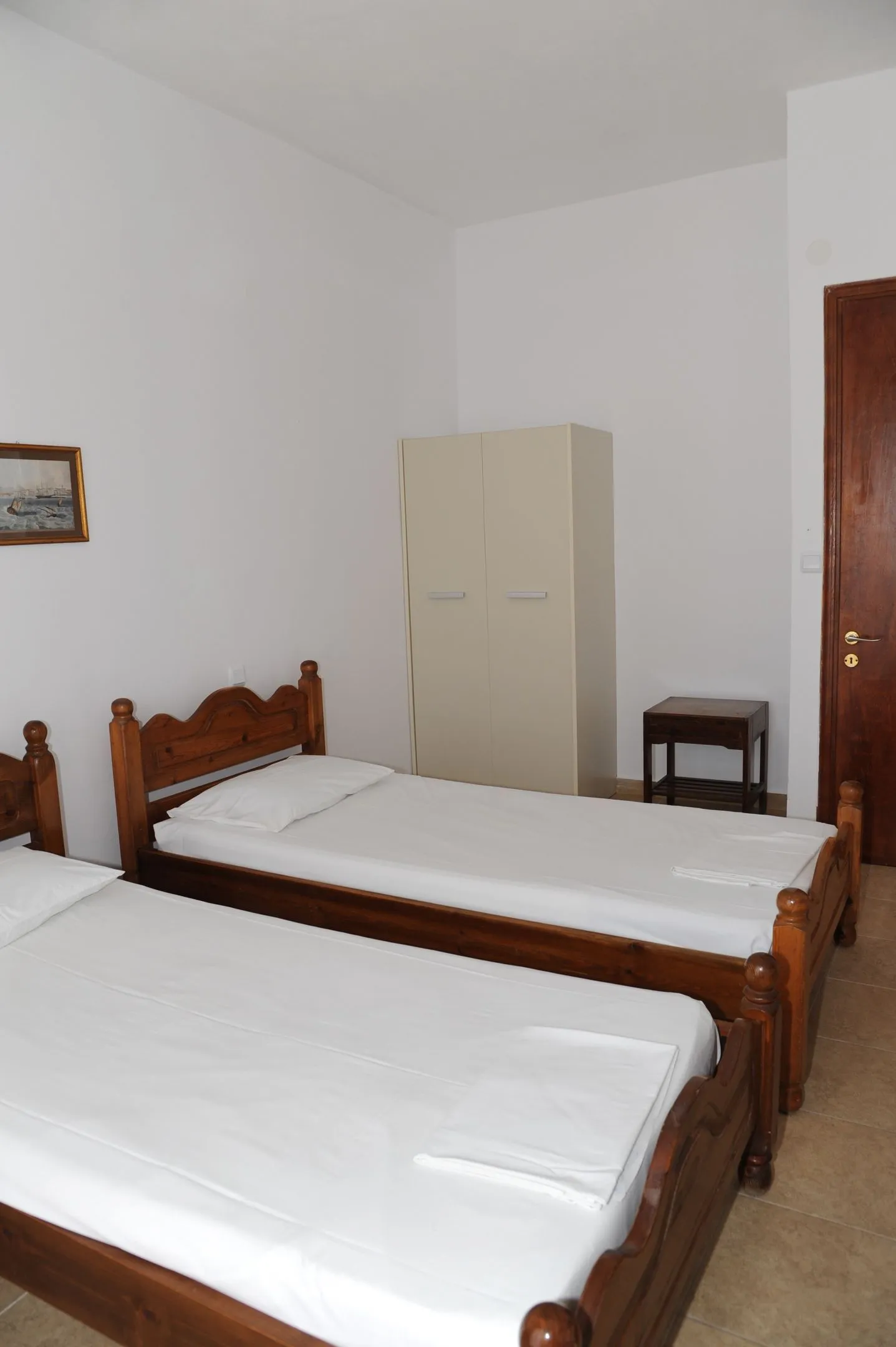 Captain's Studios & Apartments Corfu, Agios Petros / Kavos, Grčka — Two Bedroom Apartment Promo Garden View / promo apartman sa dve spavaće sobe i pogledom na vrt