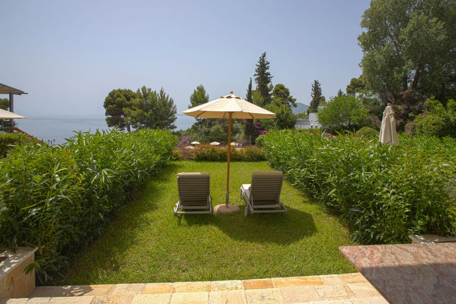 Corfu Holiday Palace, Kanoni, Grčka — Twin Sea / Mouse Island View