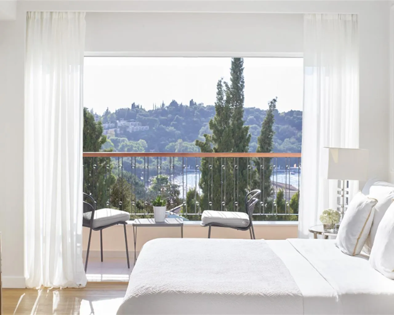 Corfu Imperial A Grecotel Resort To Live, Komeno, Grčka — Bungalow Panoramic 1st Floor /Waterfront Collection Sea View