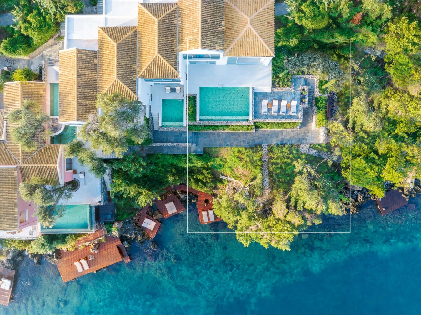 Corfu Imperial A Grecotel Resort To Live, Komeno, Grčka — Palazzo Di Lago Private Pool on the Rocs
