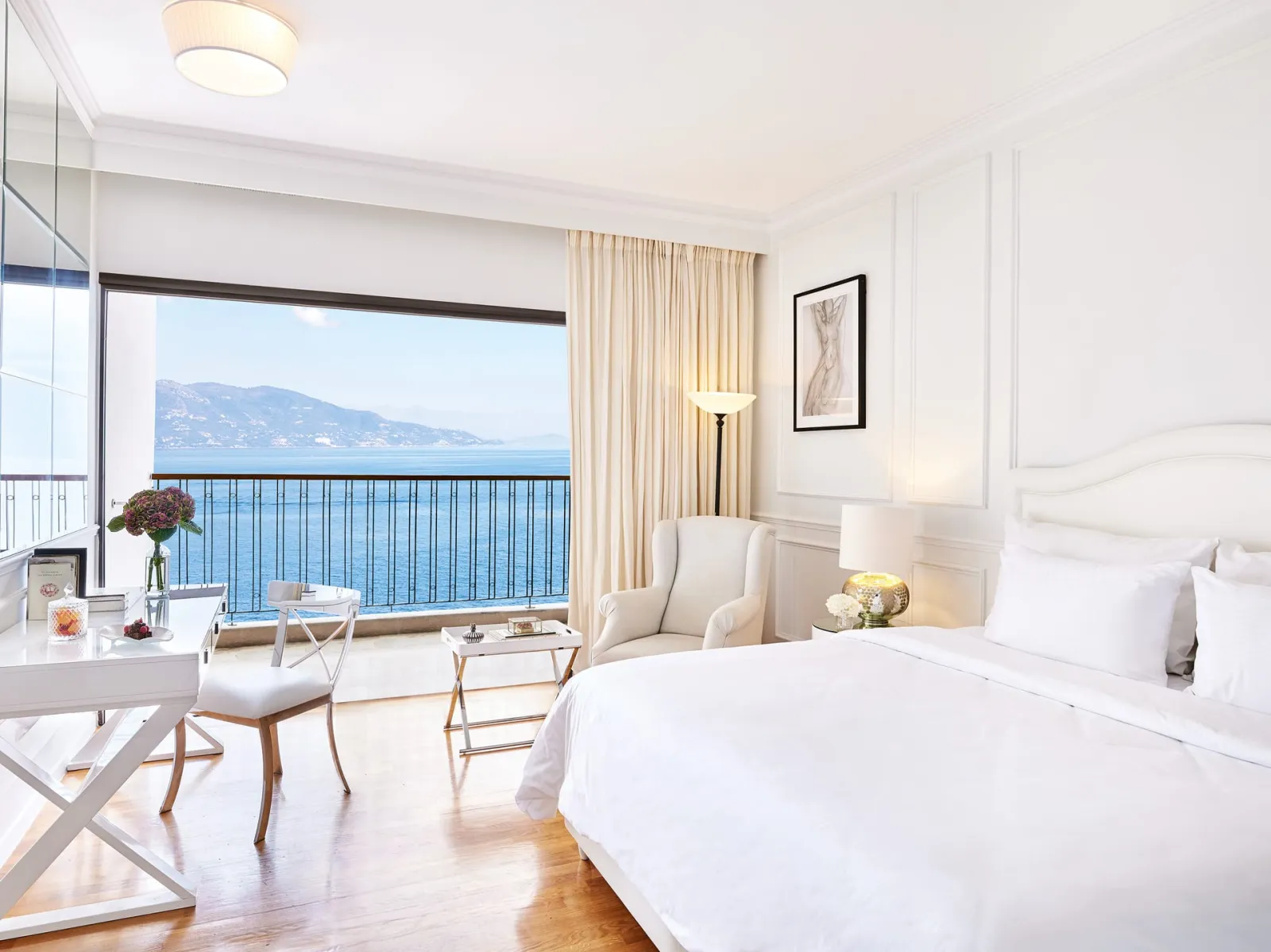 Corfu Imperial A Grecotel Resort To Live, Komeno, Grčka — Panoramic Guestroom Sea View
