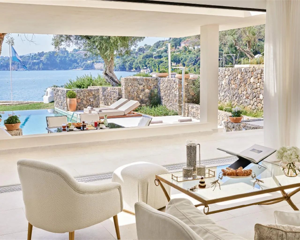 Corfu Imperial A Grecotel Resort To Live, Komeno, Grčka — Villa 2 BedRoom Waterfront Private Pool /Waterfront Collection
