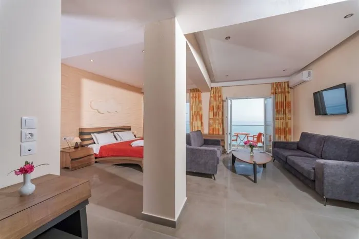 Corfu Maris Hotel, Benices, Grčka — Suite Penthouse Sea View