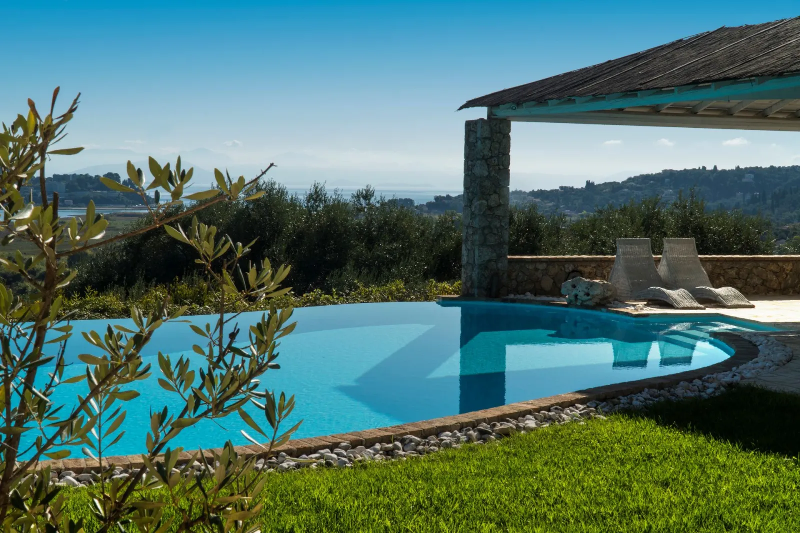 Corfu Private Villas, Različite lokacije na Krfu, Grčka — Villa Piedra