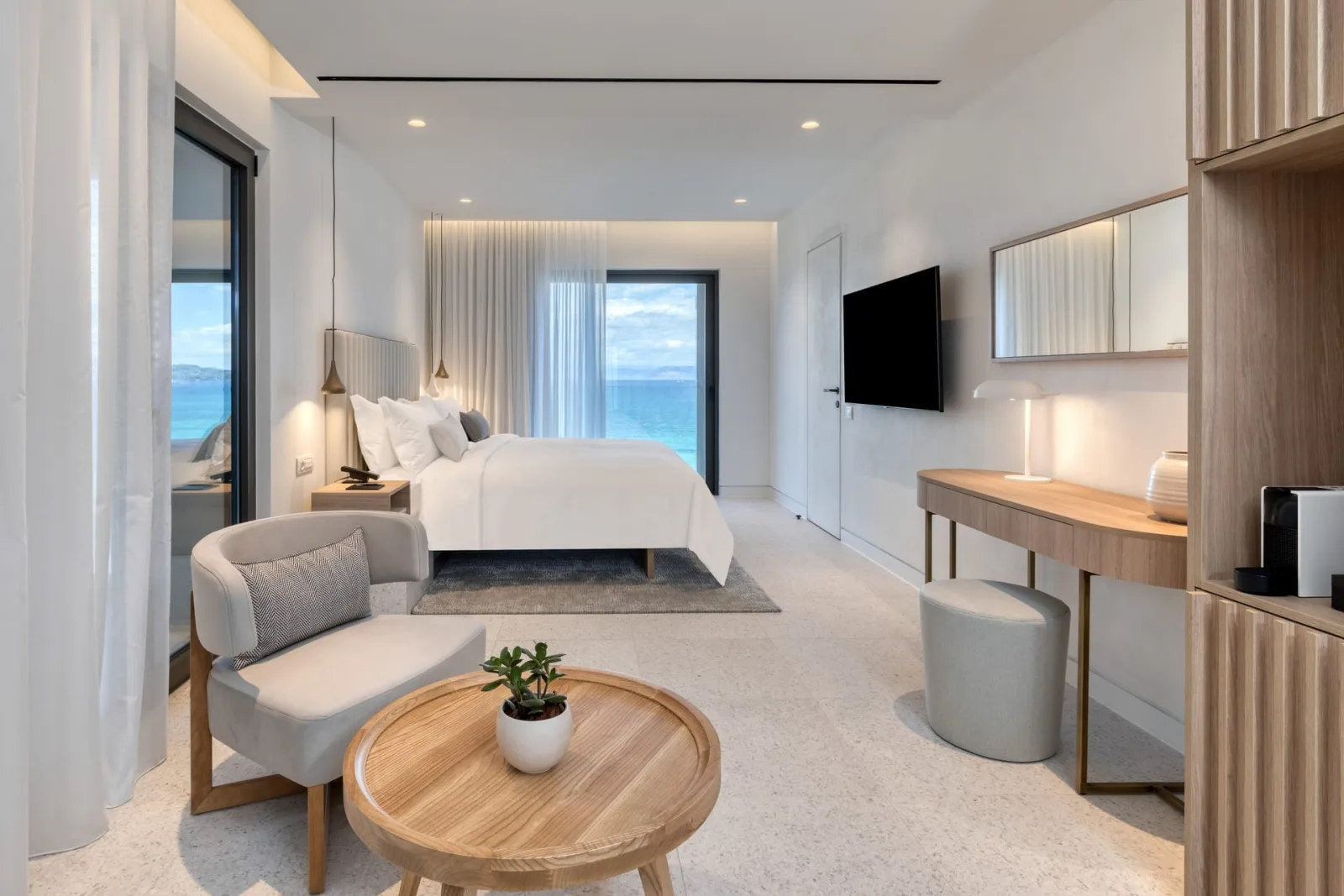 Domes Miramare, A Luxury Collection Resort (Adults Only Hotel), Moraitika, Grčka — Opal Suite Sea View