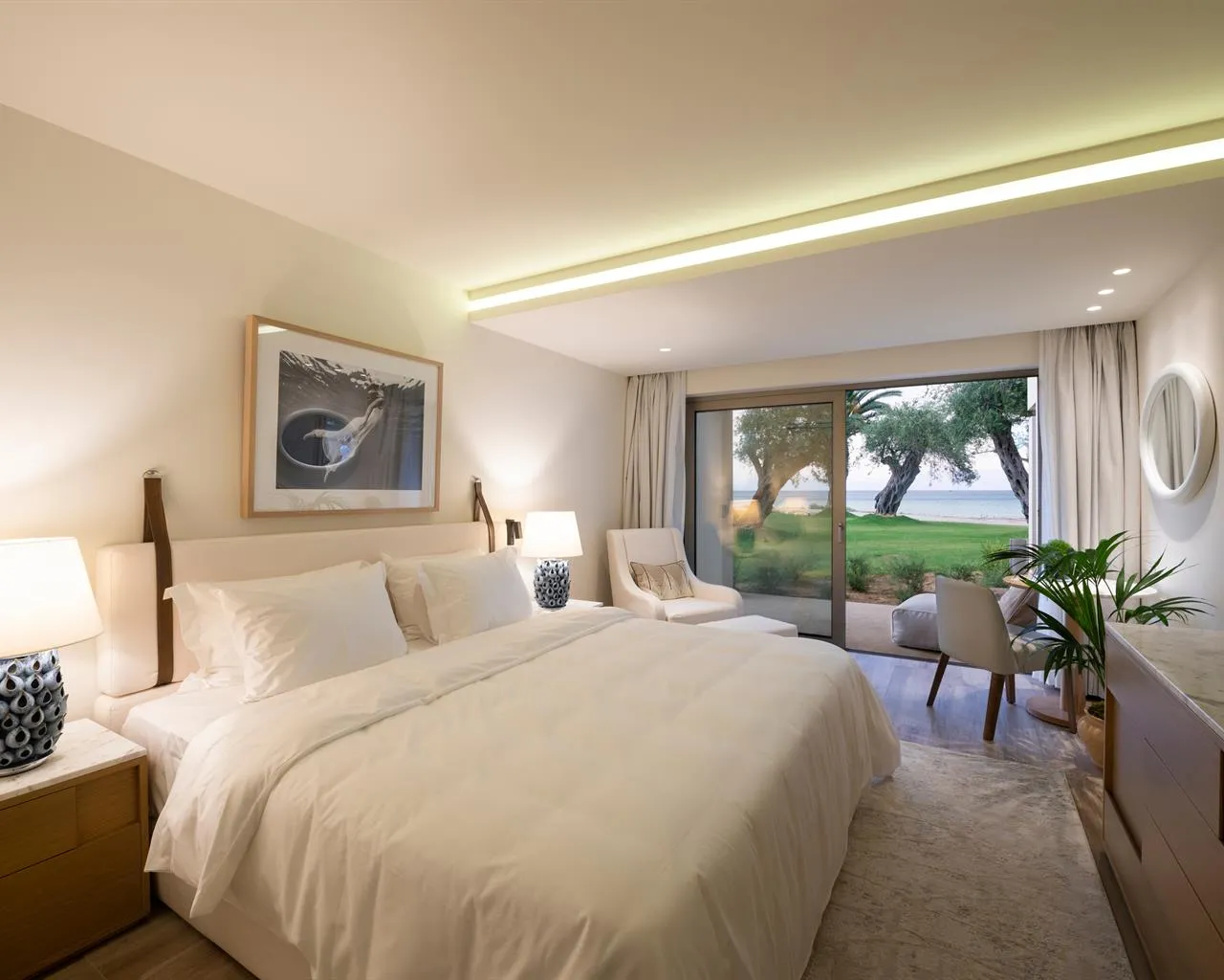 Domes Miramare, A Luxury Collection Resort (Adults Only Hotel), Moraitika, Grčka — Room Emerald Retreat Beach Front