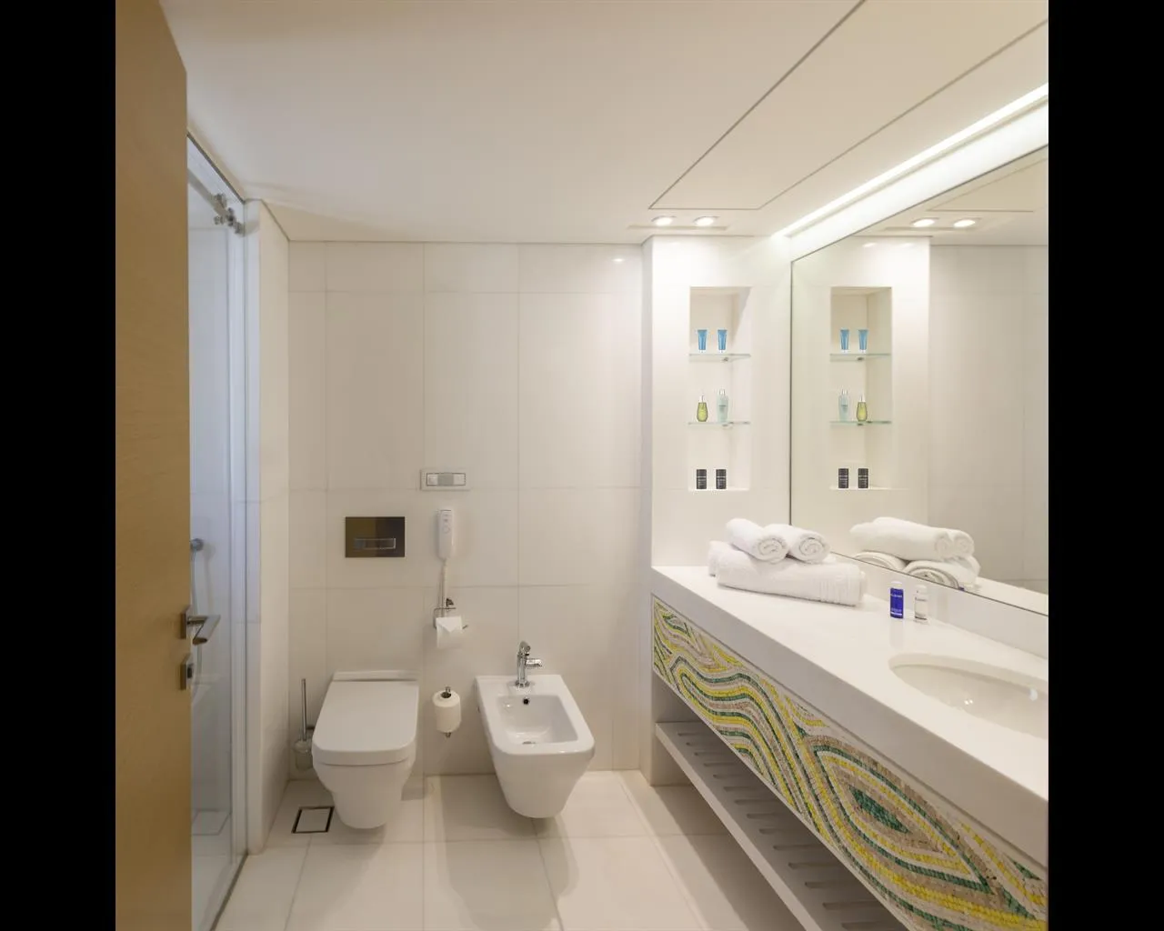 Domes Miramare, A Luxury Collection Resort (Adults Only Hotel), Moraitika, Grčka — Suite Emerald /Haute Living Selection/ Sea View