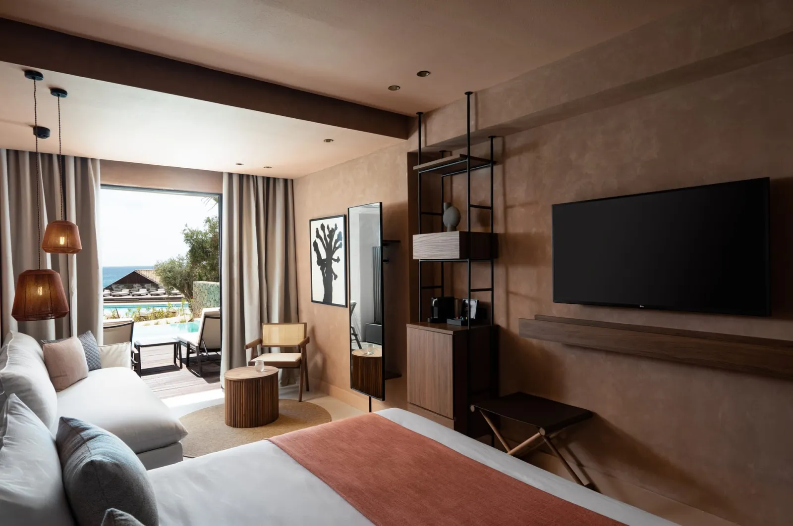 Domes of Corfu, Autograph Collection, Glifada, Grčka — Sapphire Sublime Suite with swim up pool