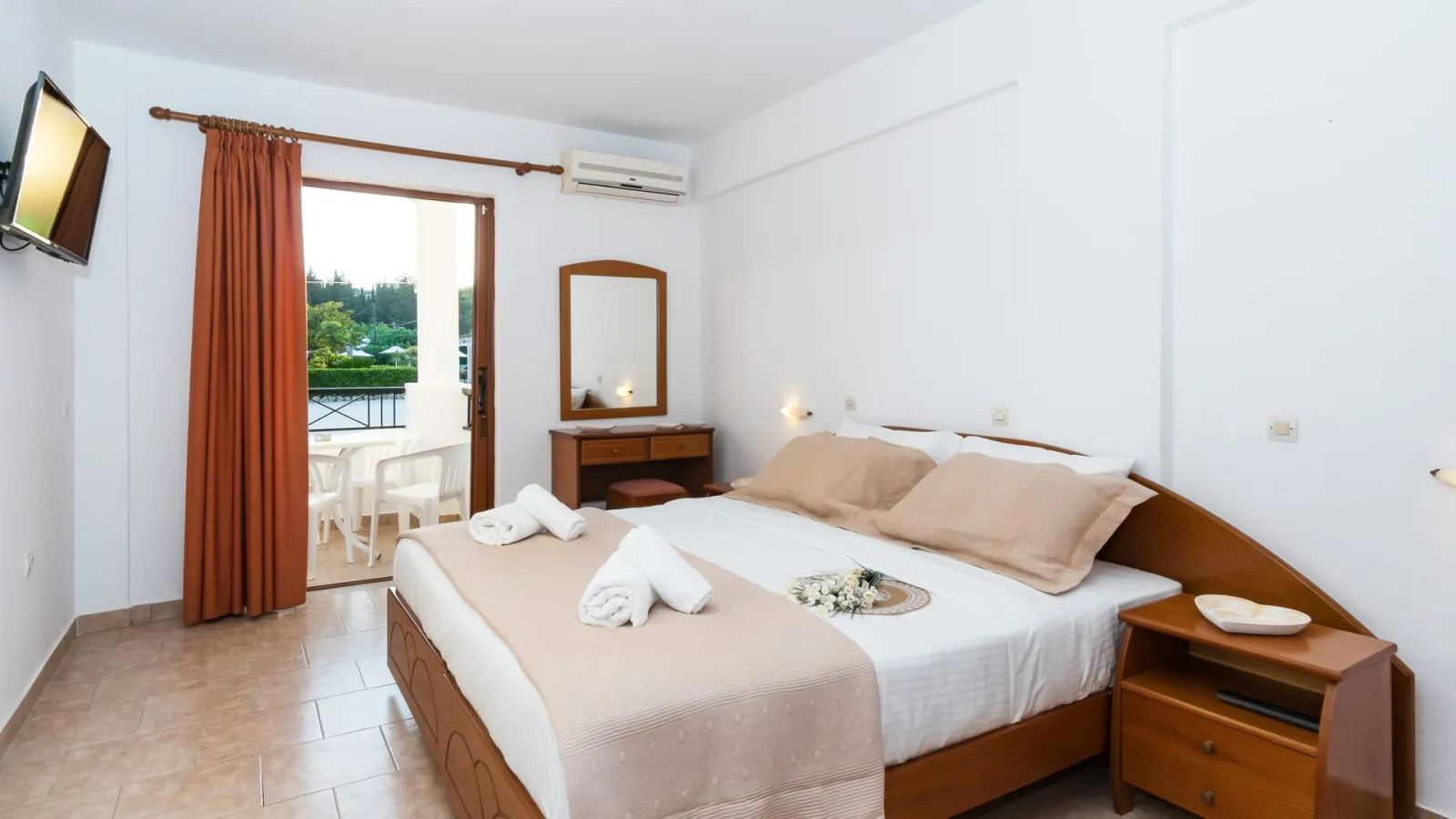 Goudelis Apartments, Sidari, Grčka — Classic Two Bedroom Apartment