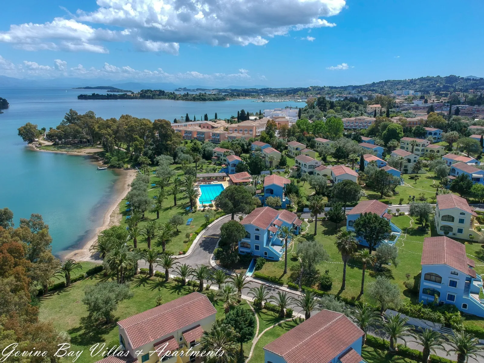 Govino Bay, Guvija