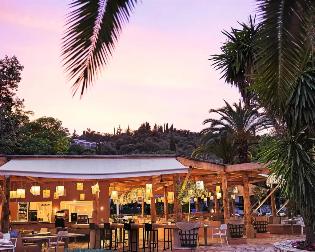 Grecotel Daphnila Bay Dassia, Dasia, Grčka — restoran