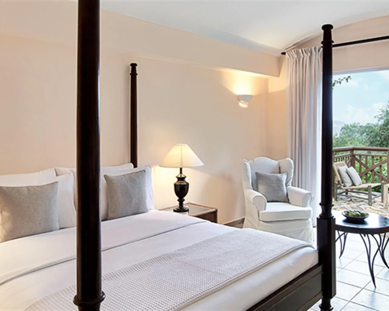 Grecotel Daphnila Bay Dassia, Dasia, Grčka — Family Bungalow Daphnila Garden View