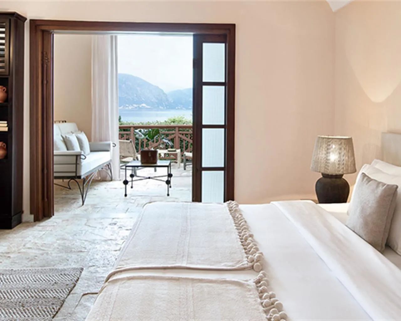 Grecotel Daphnila Bay Dassia, Dasia, Grčka — Family Bungalow Paradiso Front Row Sea Side
