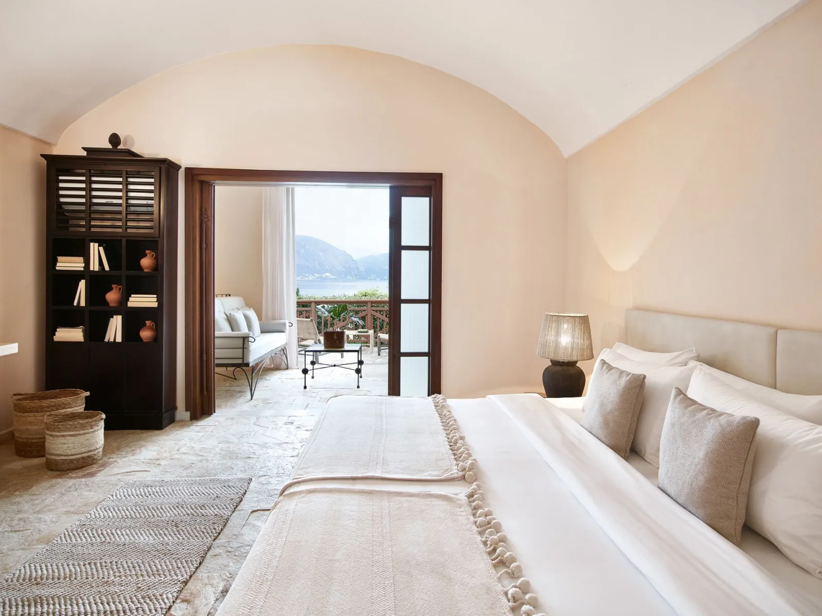 Grecotel Daphnila Bay Dassia, Dasia, Grčka — Paradiso Family Bungalow Front Row Sea Side