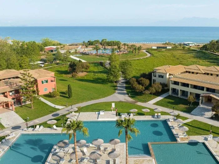 Grecotel Luxme Costa Botanica, Aharavi