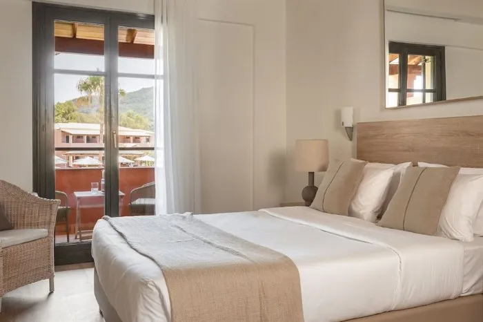 Grecotel Luxme Costa Botanica, Aharavi, Grčka — Bungalow For Single Use Loft Botanica Private Balcony /The Summer Houses