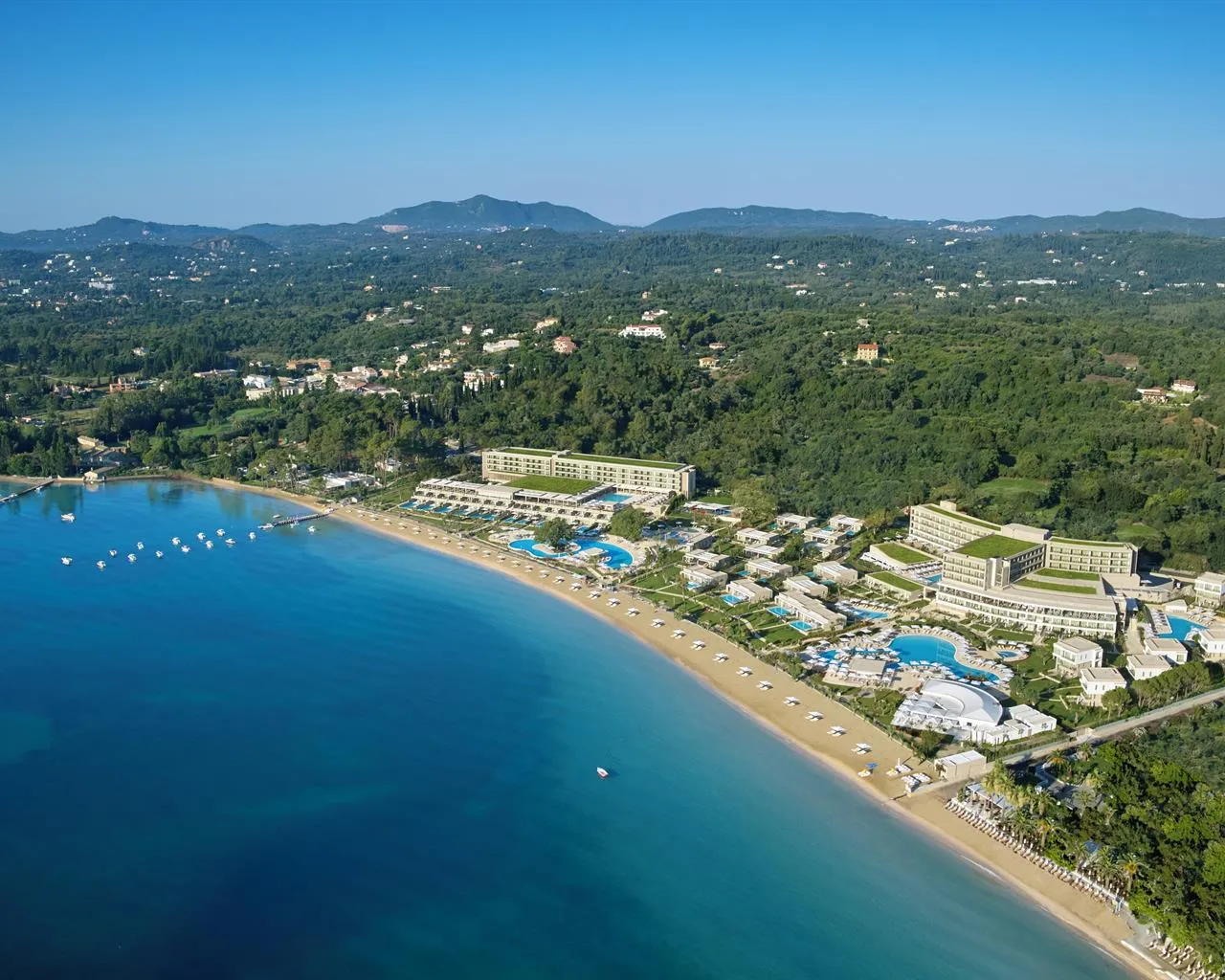 Ikos Dassia, Dasia