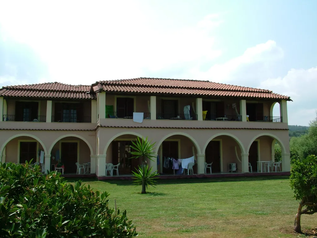 Kamari Corfu, Aharavi, Grčka — fotografija 1