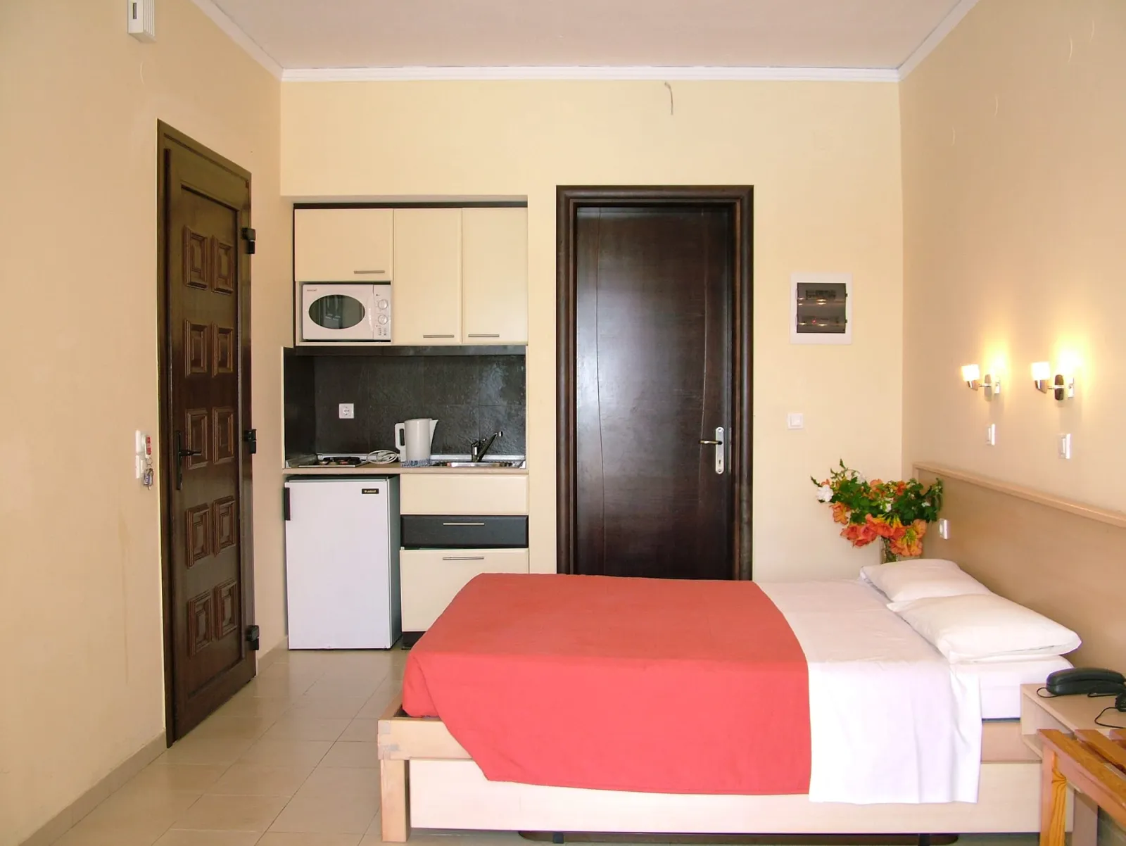 Kamari Corfu, Aharavi, Grčka — Standard Studio