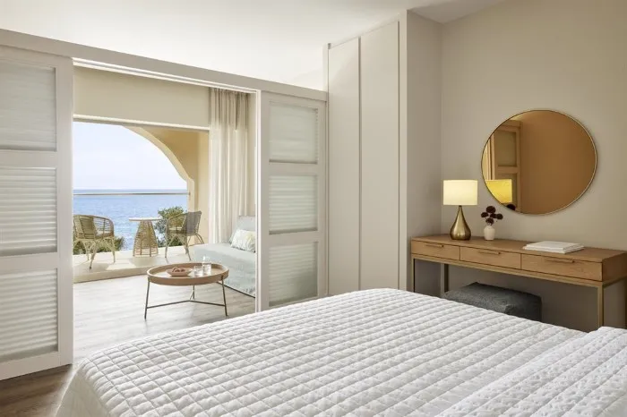 MarBella, Agios Ioannis Peristeron, Grčka — Family Room Sea View