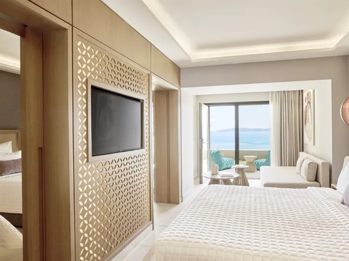MarBella, Agios Ioannis Peristeron, Grčka — Suite Bungalow Two Bedroom Private Garden Sea View