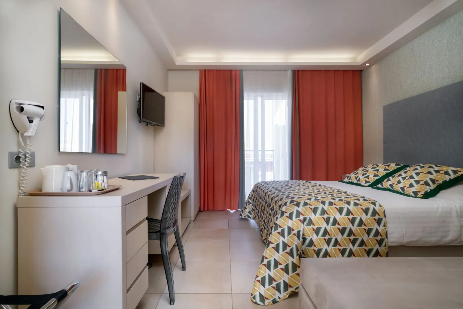 Mareblue Beach Resort, Agios Spiridon / Peritija, Grčka — Deluxe Double or Twin Garden View