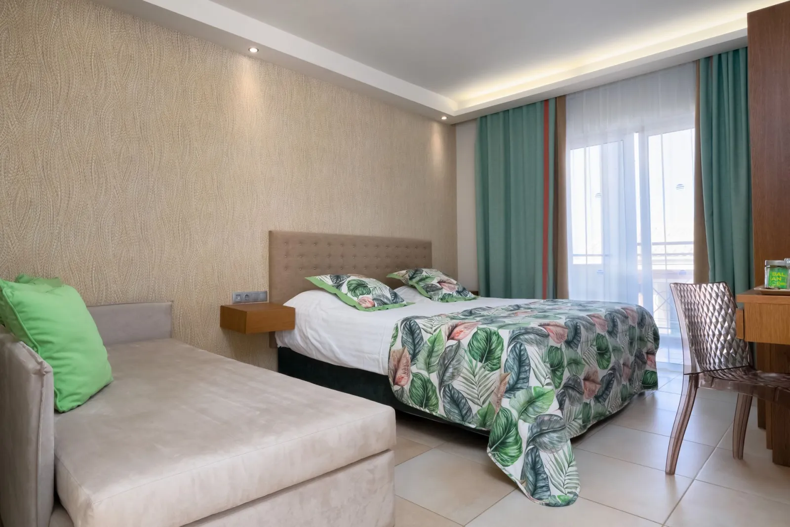 Mareblue Beach Resort, Agios Spiridon / Peritija, Grčka — Deluxe Double or Twin Sea View