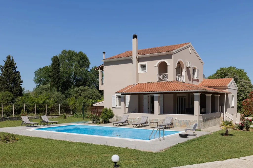 Moraitis Hospitality, Krf – različite lokacije, Grčka — Country Villa Verde - 2Floor Family Home