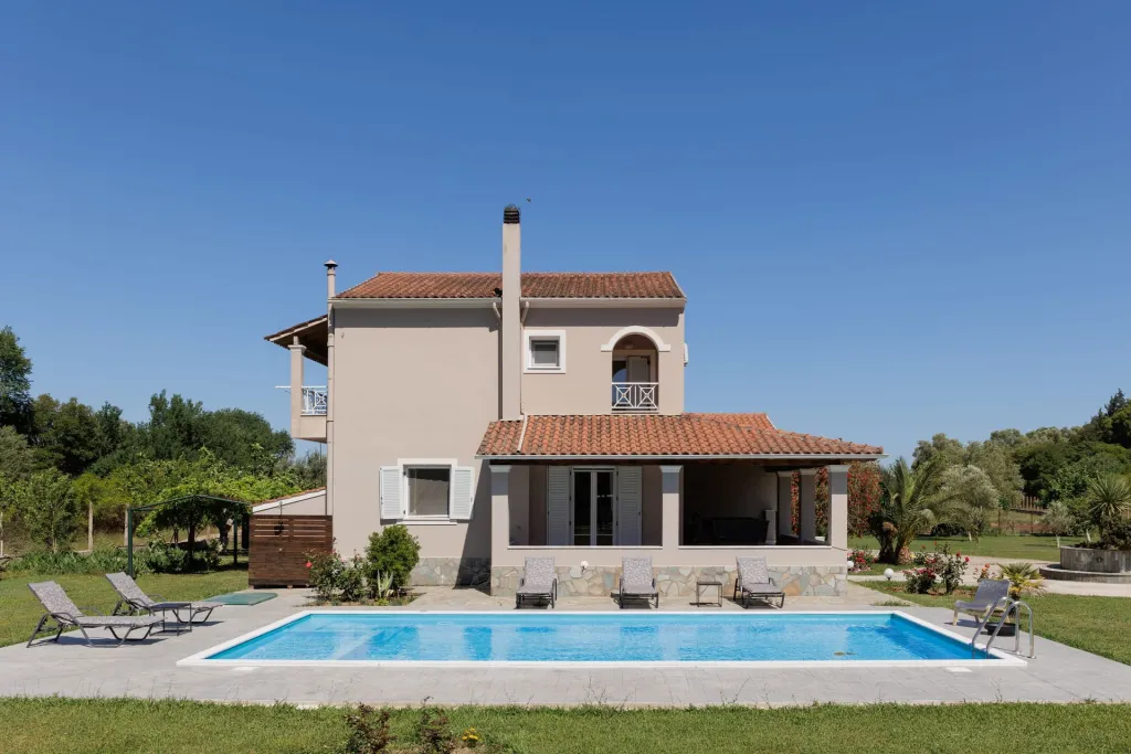 Moraitis Hospitality, Krf – različite lokacije, Grčka — Country Villa Verde - 2Floor Family Home