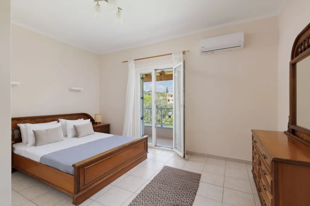 Moraitis Hospitality, Krf – različite lokacije, Grčka — Country Villa Verde - 2Floor Family Home