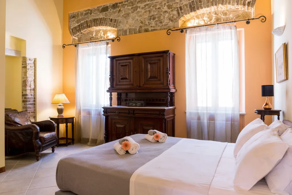 Moraitis Hospitality, Krf – različite lokacije, Grčka — Moraitis Mansion-2 Floor Unique Home
