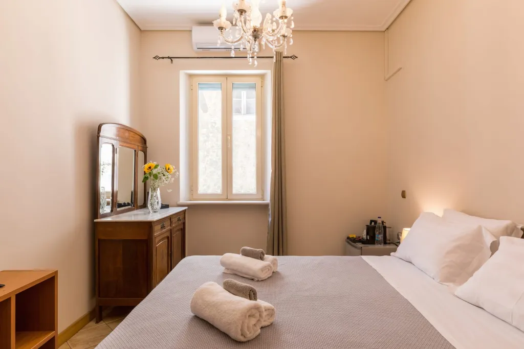 Moraitis Hospitality, Krf – različite lokacije, Grčka — Moraitis Mansion-2 Floor Unique Home