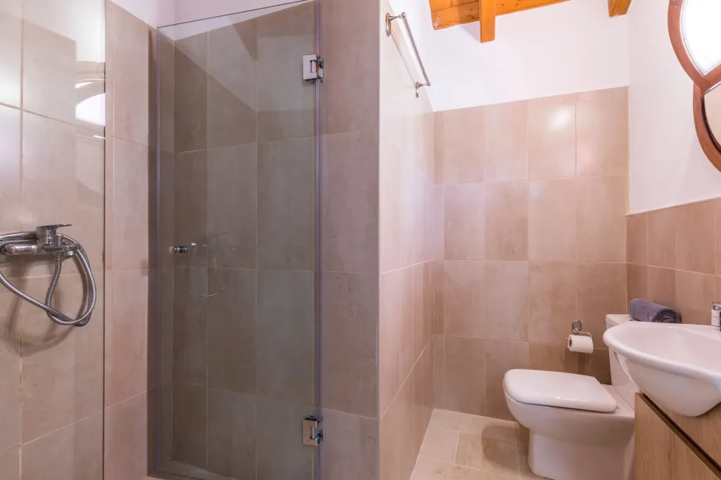 Moraitis Hospitality, Krf – različite lokacije, Grčka — Moraitis Mansion-2 Floor Unique Home
