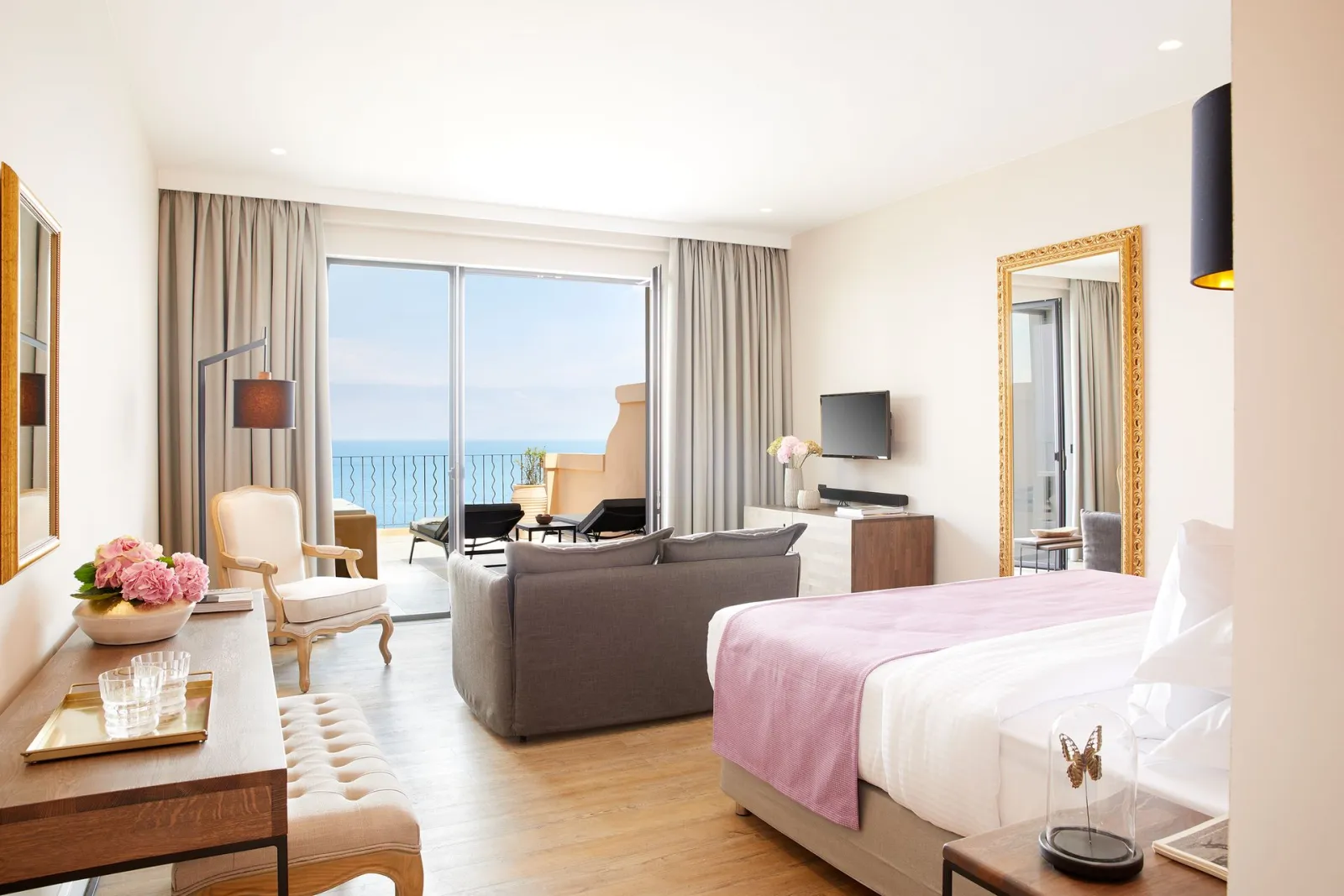 Nido-Adults only, Agios Ioannis Peristeron, Grčka — Deluxe Junior Suite Whirlpool Sea View