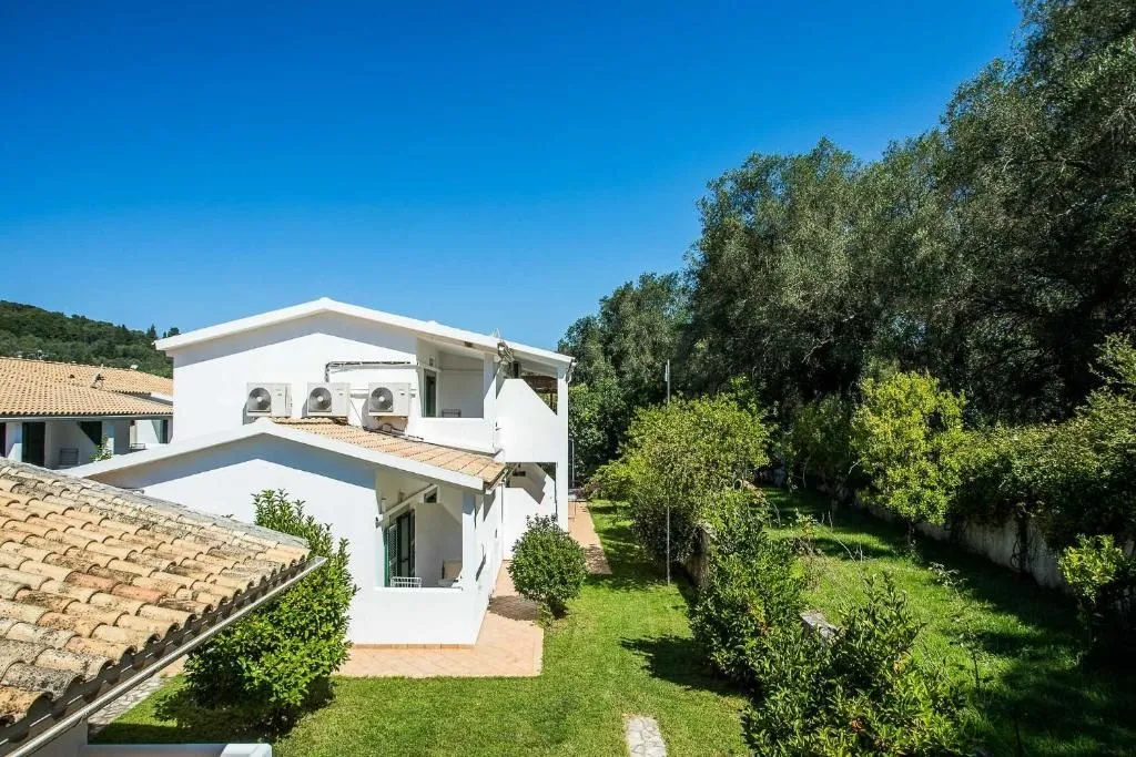 Paradise Inn Corfu, Liapades, Grčka — fotografija 17