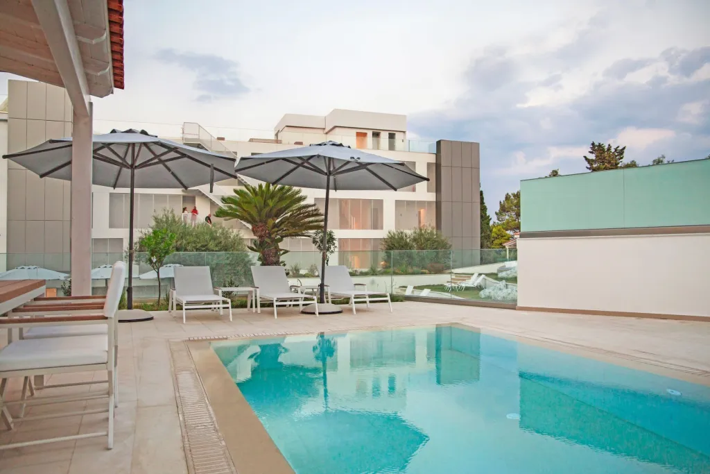 Ray Hotel, Perama, Grčka — fotografija 7